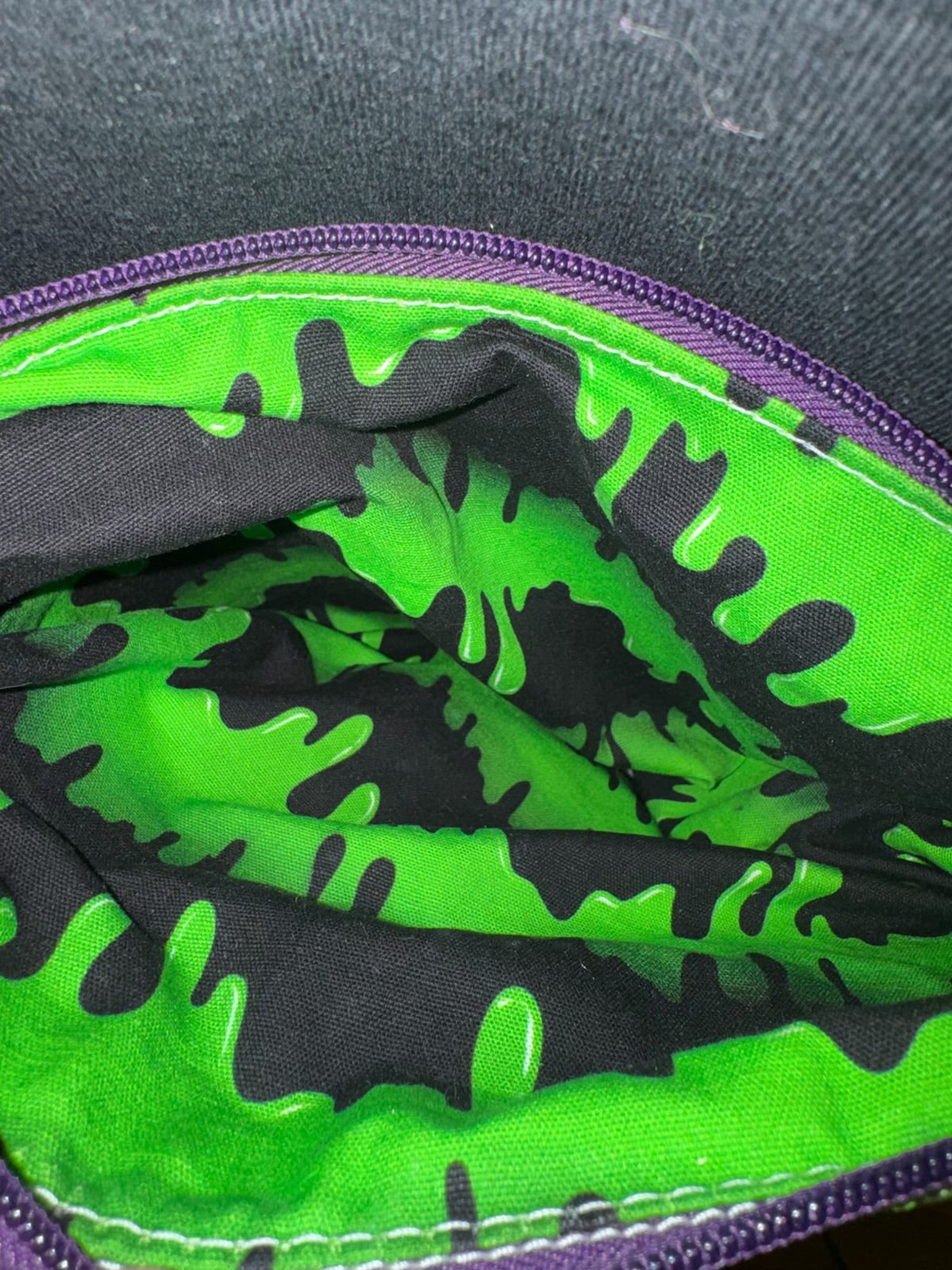 Xenomorph Alien Crossbody Bag