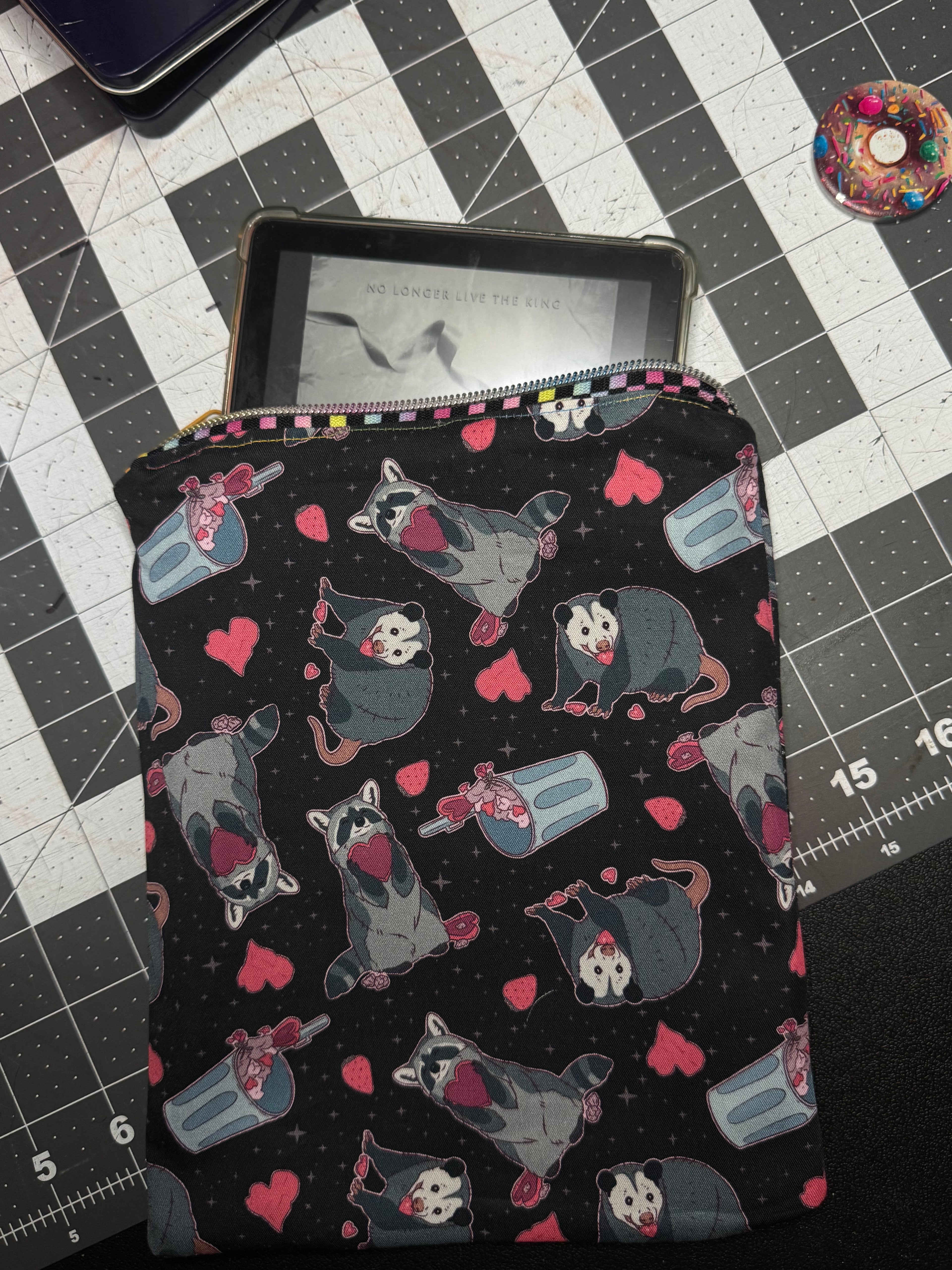 Padded Book Sleeve with Zipper, Made to Order, Choose Your Print and Zipper Color