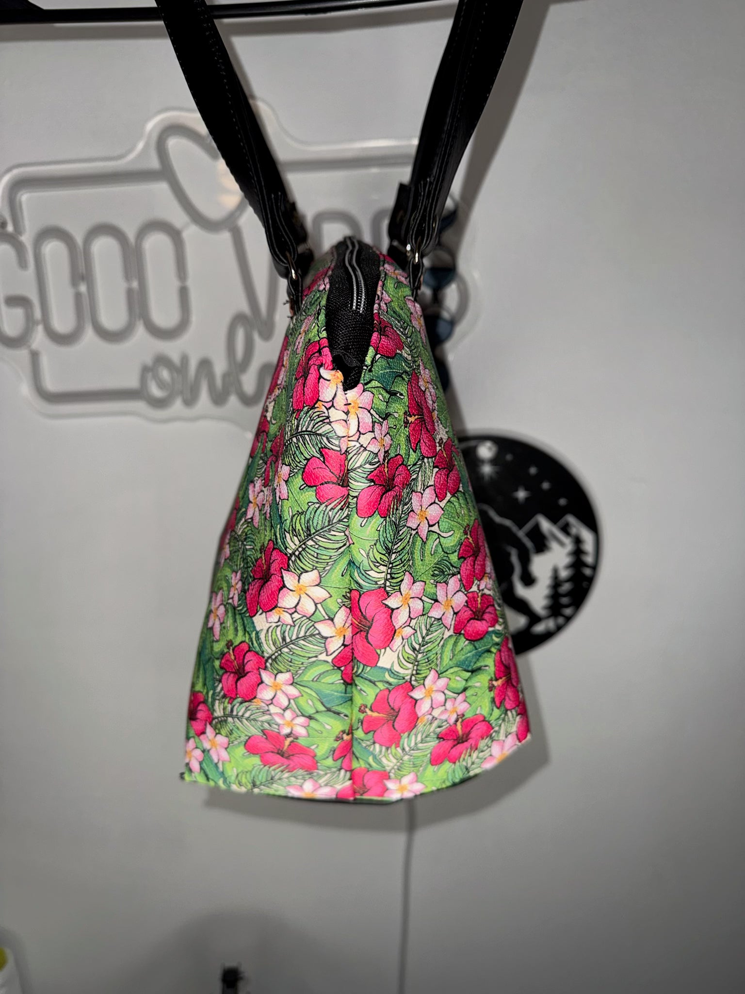 Tropical Hibiscus Tote Bag – Handmade Faux Leather Shoulder Bag with Hawaiian Floral Print