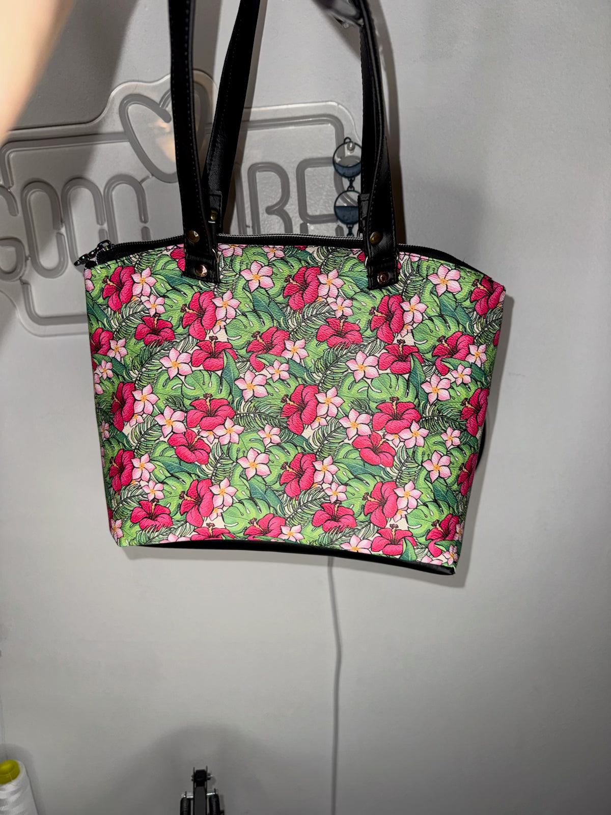 Tropical Hibiscus Tote Bag – Handmade Faux Leather Shoulder Bag with Hawaiian Floral Print