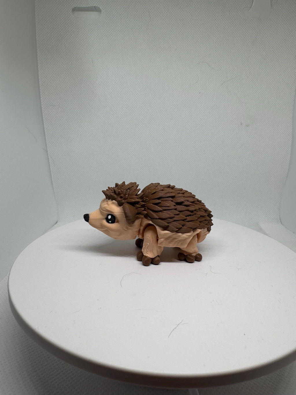 3D Printed Articulated Porcupine Figurine – Woodland Animal Desk Decor