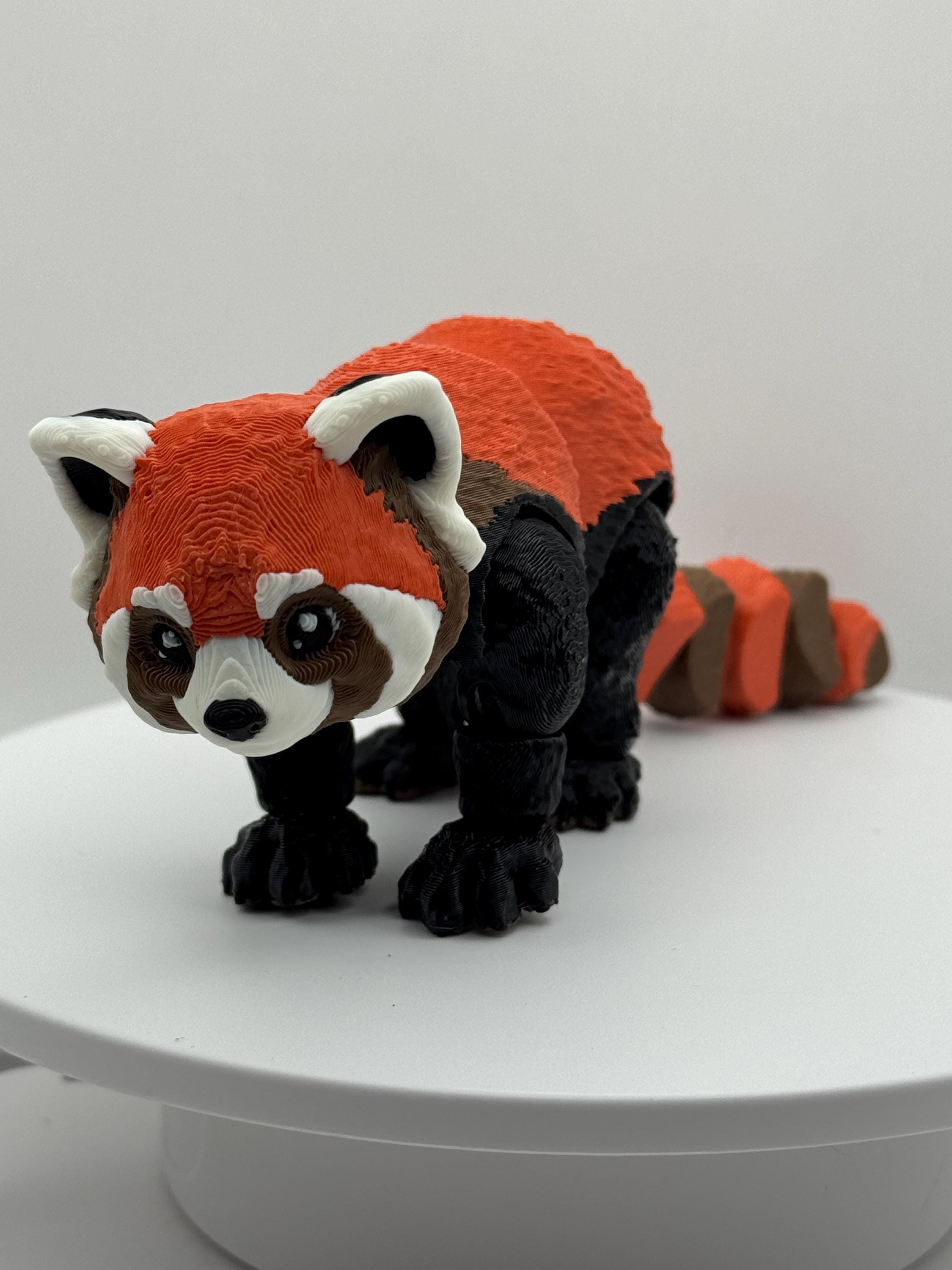 Red Panda Flexi Figurine | Articulated Desk Toy, PLA Plastic Animal Companion