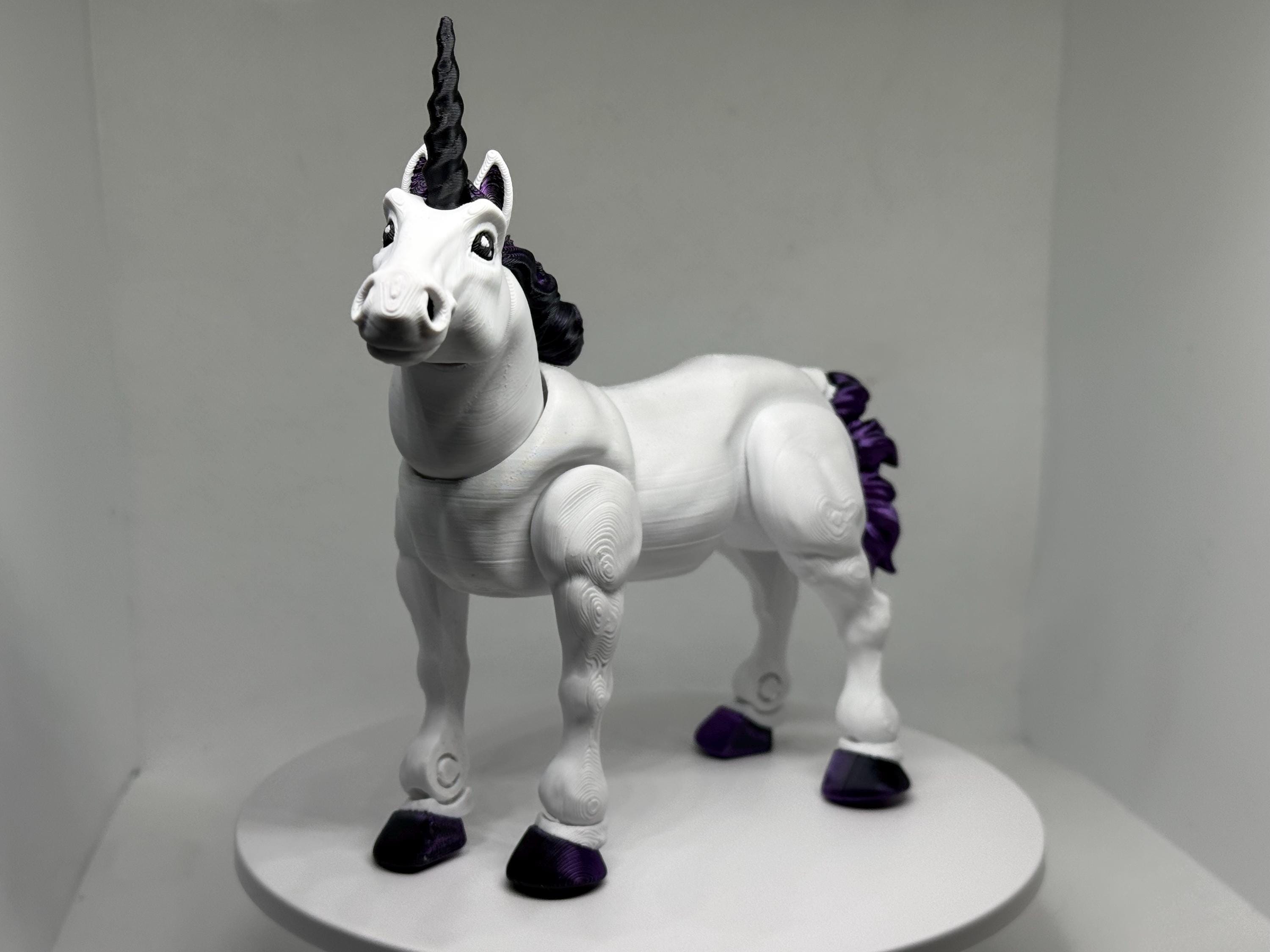 Unicorn Flexi Figurine | Fantasy Desk Toy | Poseable Magical Fidget | Unicorn Lover Gift