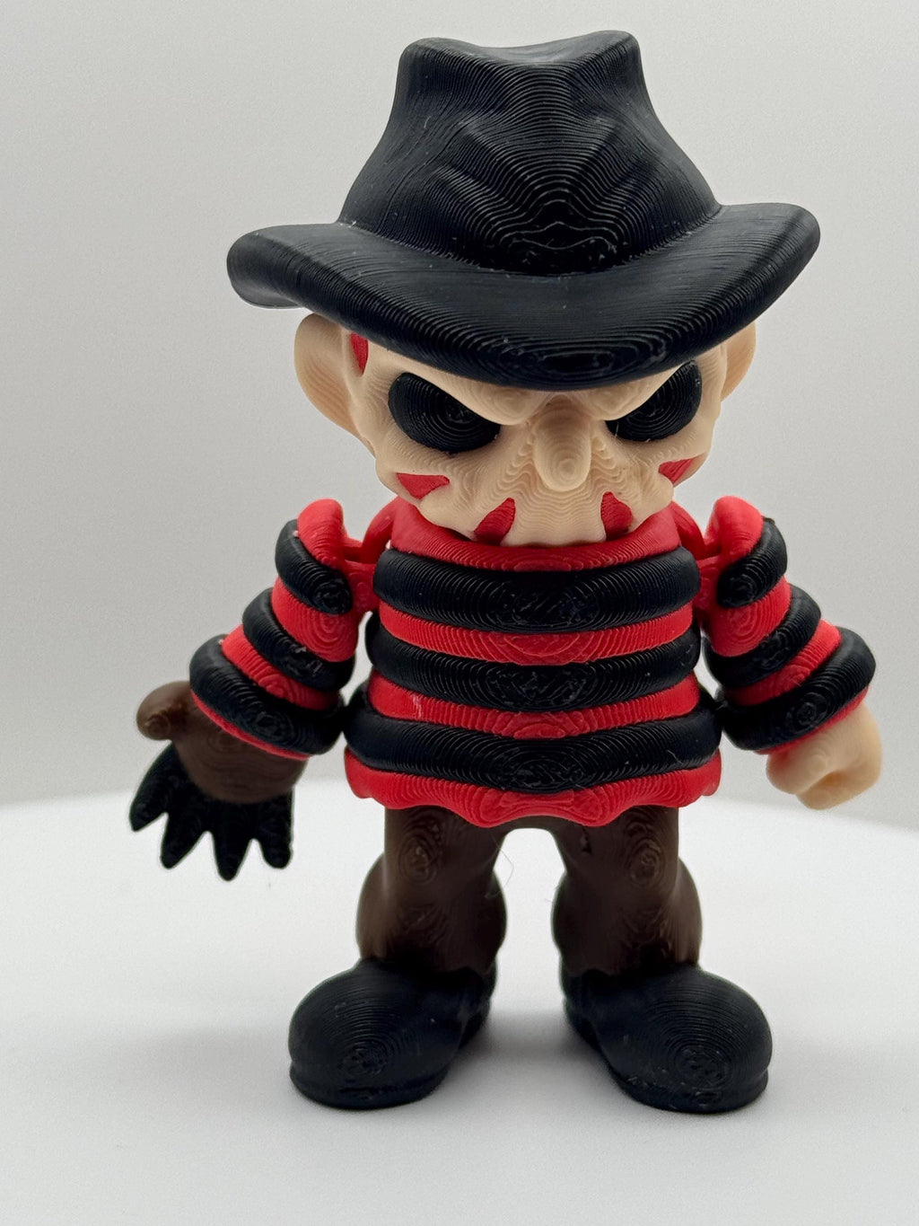 Flexi Freddy Krueger Figurine – 3D Printed Horror Collectible