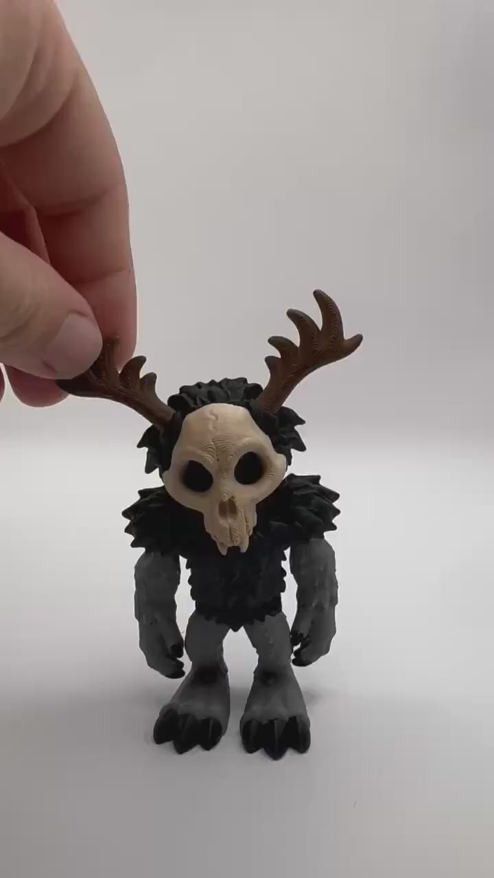 Wendigo Flexi Figurine | Articulated Horror Desk Toy | 3D Printed Cryptid Gift | Fidget Monster