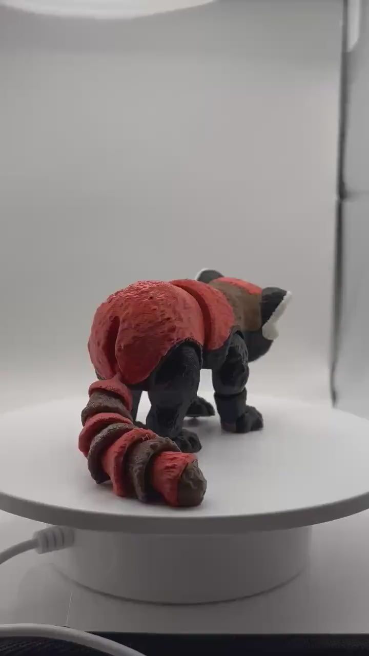 Red Panda Flexi Figurine | Articulated Desk Toy, PLA Plastic Animal Companion